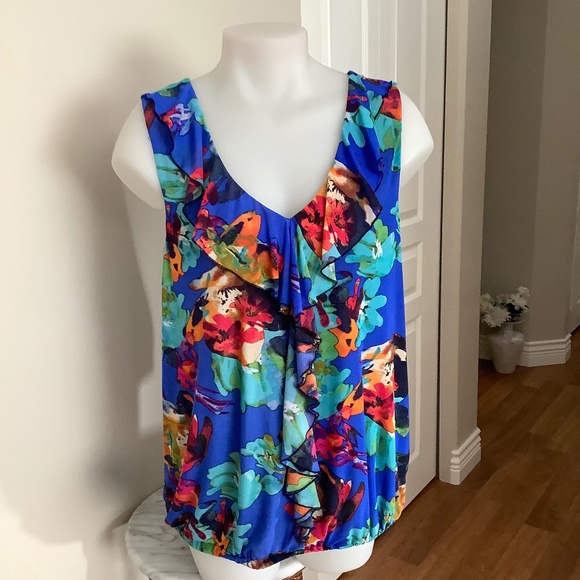 Cupio Floral Top w cutout back L 37/3 bust - Picture 1 of 10